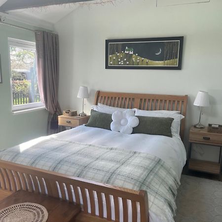 The Snuggery Broadclyst Apartment Exeter Exterior photo